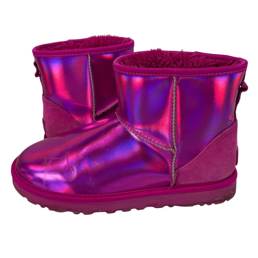UGG Classic Mini Iridescent Dragon Fruit Pink Boots 1153532 Womens 9